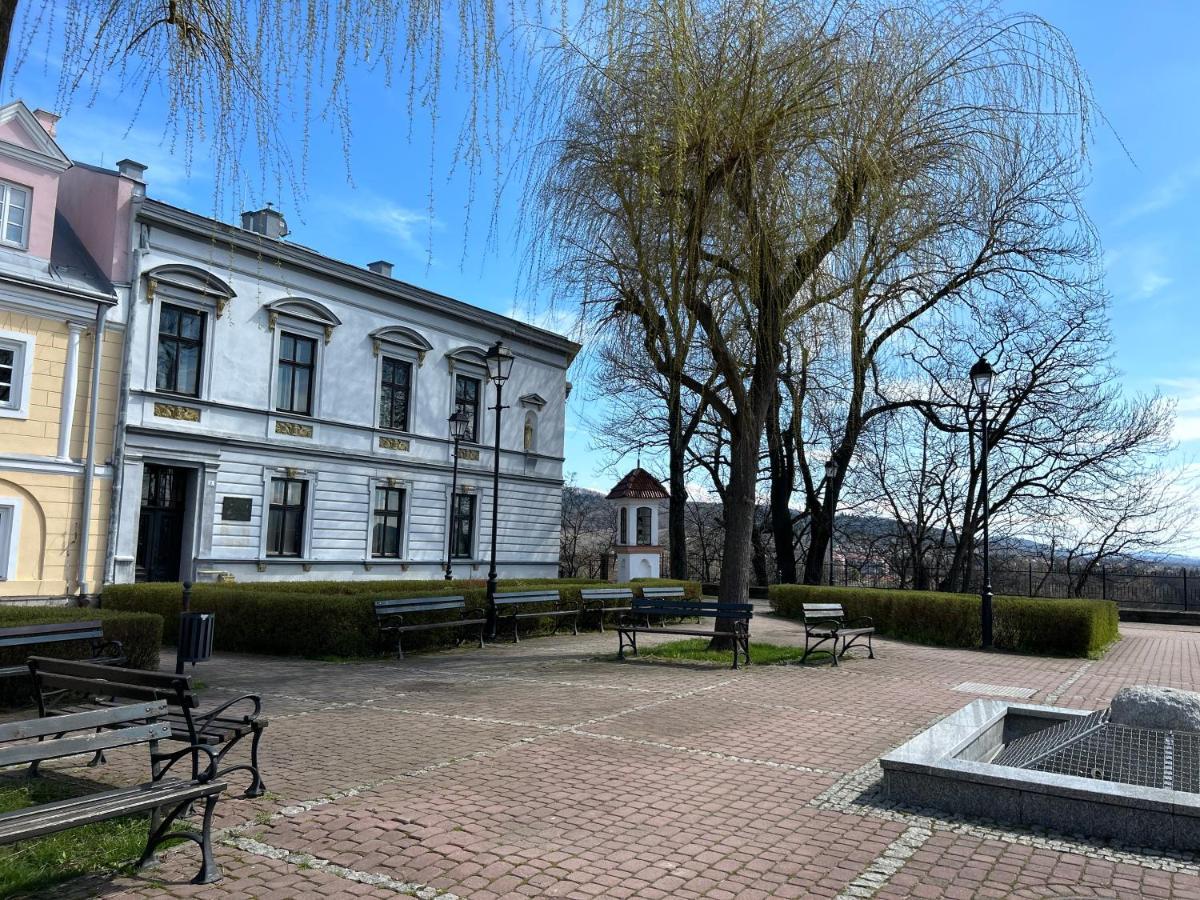 Apartament Zielona Nad Sanem Daire Sanok Dış mekan fotoğraf